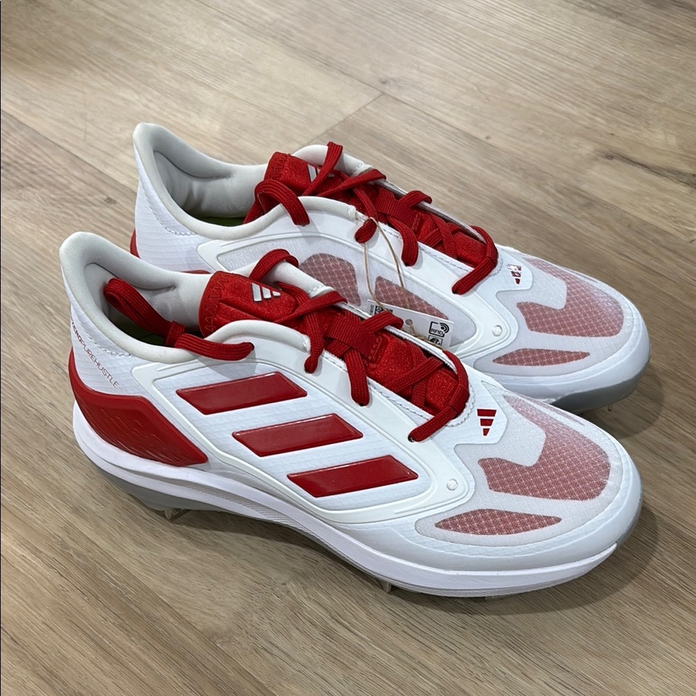NEW Women’s Adidas Adizero PureHustle 3 Elite Metal Fastpitch Softball Cleats